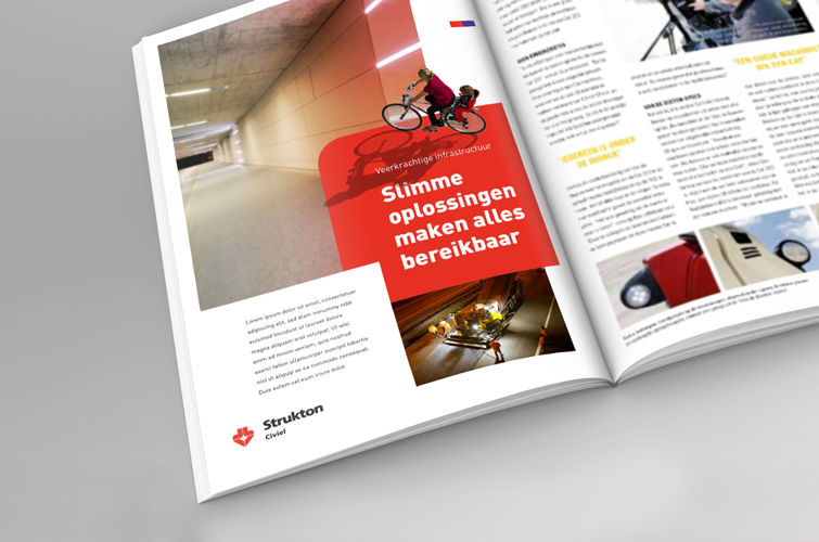 Opengevouwen huisstijlhandboek van Strukton met tekst en afbeeldingen op de bladzijdes
